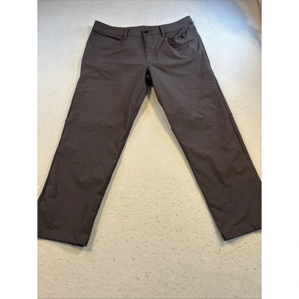 Lululemon Men's ABC Classic Fit Pant Size 34x32 OBSIDIAN Warpstreme LM5ADES